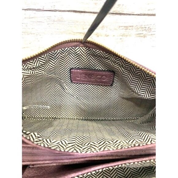 Jen & Co. Vegan Leather Violet Crossbody Clutch with Adjustable Straps - Picture 6 of 12